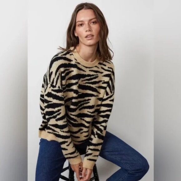 Velvet By Graham & Spencer Zebra Print Sweater S - Picture 1 of 7